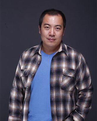 大鸡吧插入阴道出水视频经过影视表演部部主任、表演教师